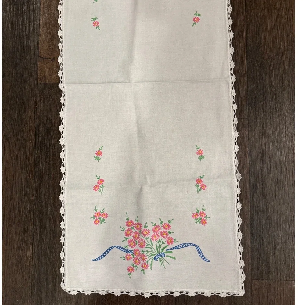 Vintage Embroidered Floral Table Runner‎ Pink Flowers Blue Ribbon Trim 40 x 16